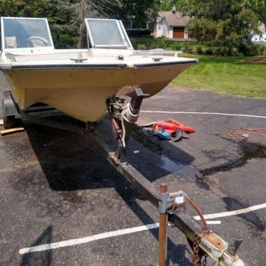 1975 Starcraft 16' Boat Located In Melrose Park, IL - Has Trailer 1975 ...