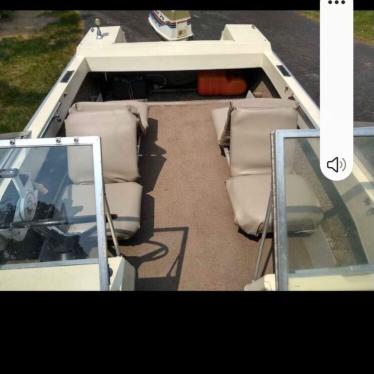 1975 Starcraft 16ft boat