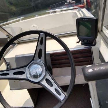 1975 Starcraft 16ft boat