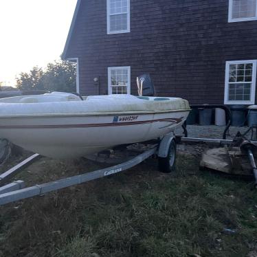 1995 Glastron 15ft boat