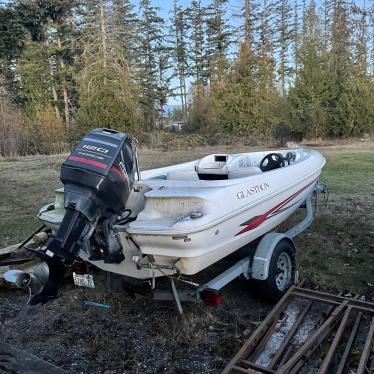 1995 Glastron 15ft boat