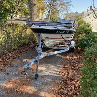 1986 Bayliner capri 16ft boat