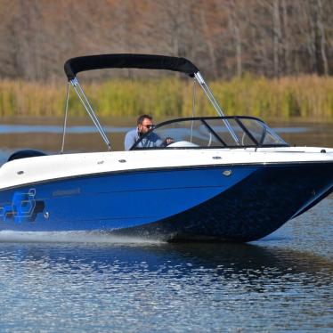 2018 Bayliner element 21