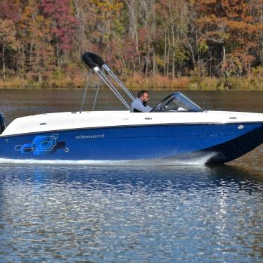 2018 Bayliner element 21