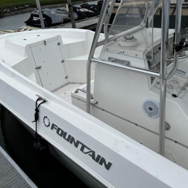 2004 Fountain 31 te