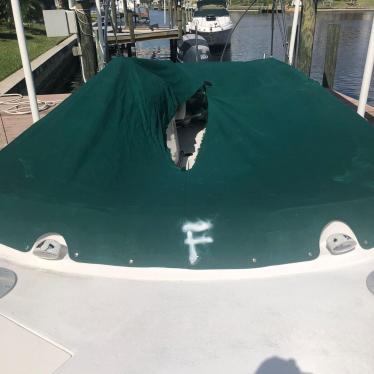 2005 Hurricane 23ft deck boat