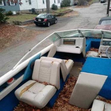 1985 Sea Ray 19ft bowrider