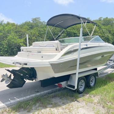 2009 Sea Ray 230 sundeck! low hours!