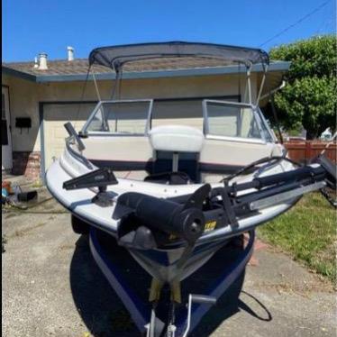 1992 Bayliner 18ft boat