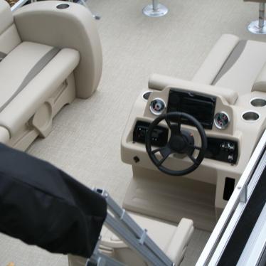 2022 Grand electric powered pontoon