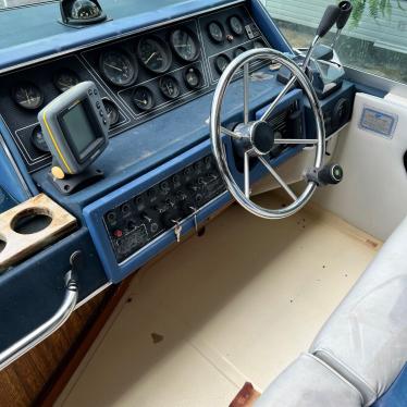 1988 Sea Ray mercruiser 4.3