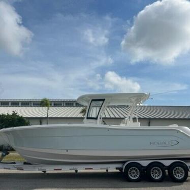 2018 Robalo R302 Center Console Joystick Twin 300 Yamaha Outboards ...