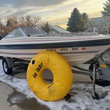 1985 Bayliner 19ft boat