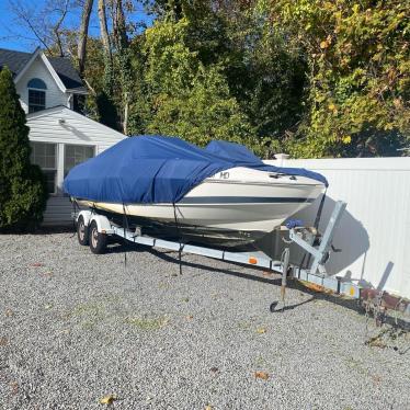 2006 Maxum 22ft boat