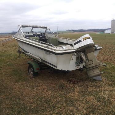 1967 Larson 18ft boat