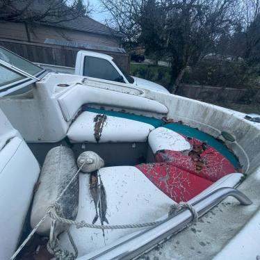 1993 Bayliner capri 18ft boat