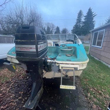 1993 Bayliner capri 18ft boat