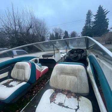 1993 Bayliner capri 18ft boat