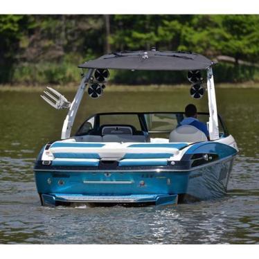 2018 Malibu wakesetter 25 lsv