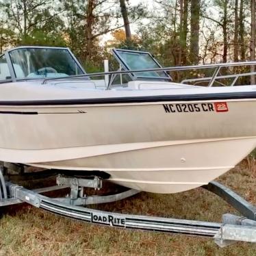 1996 Boston Whaler dauntless 17