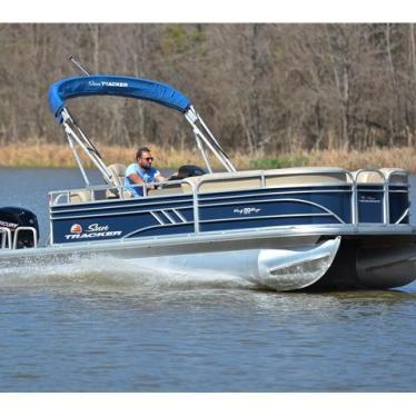 2020 Sun Tracker party barge 20 dlx