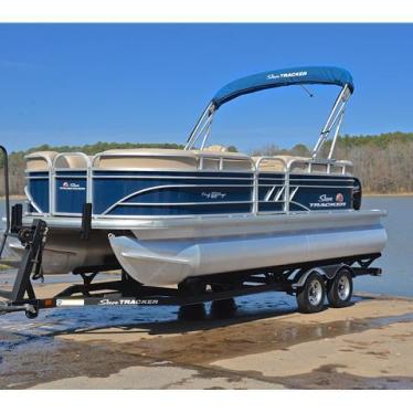 2020 Sun Tracker party barge 20 dlx