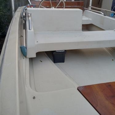 1976 Boston Whaler gls