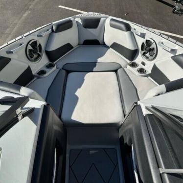 2020 Malibu wakesetter 22 lsv