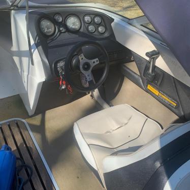 1992 Maxum 19ft boat