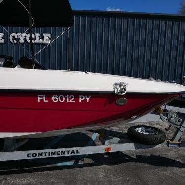 2015 Bayliner element e16