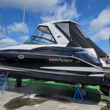 2018 Monterey 35 sport yacht