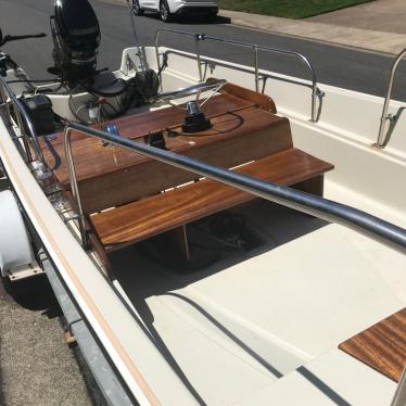 1984 Boston Whaler 17' sport