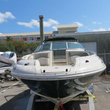 2005 Sea Ray 240 sundeck