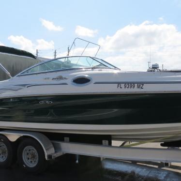 2005 Sea Ray 240 sundeck