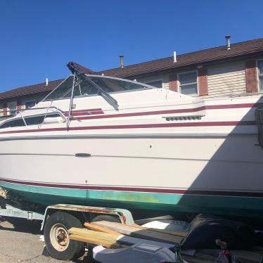 1984 Sea Ray 26ft cabin cruiser