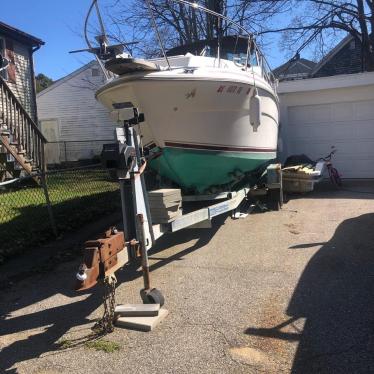 1984 Sea Ray 26ft cabin cruiser