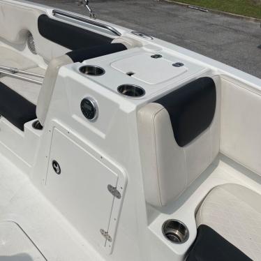 Tahoe 1950 Deck Boat 2019 for sale for $590 - Boats-from-USA.com