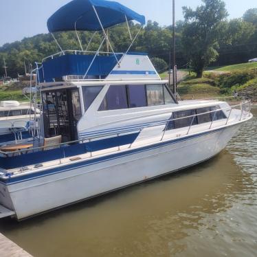 1978 Marinette Sedan Flybridge 1978 for sale for $221 - Boats-from-USA.com