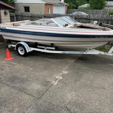 1985 Bayliner capri 18ft boat