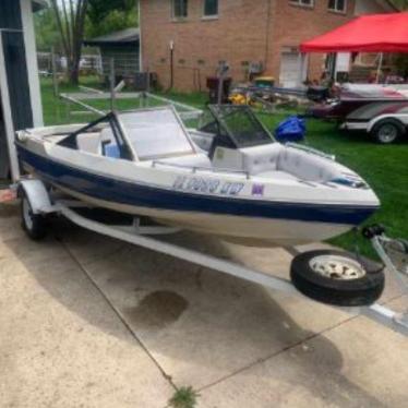 1992 Crestliner 16ft boat