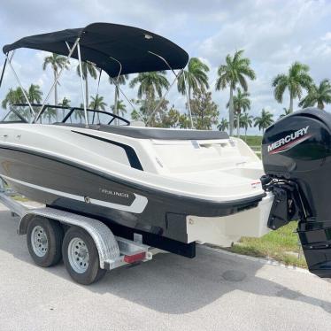 2020 Bayliner vr5