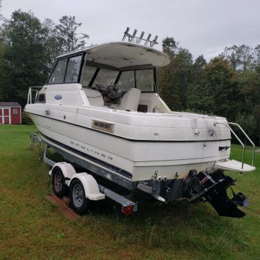 2005 Bayliner 22ft boat