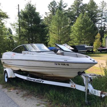 2001 Regal 17ft boat