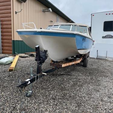 1973 Crestliner 19ft boat