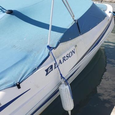 2005 Larson 18ft boat