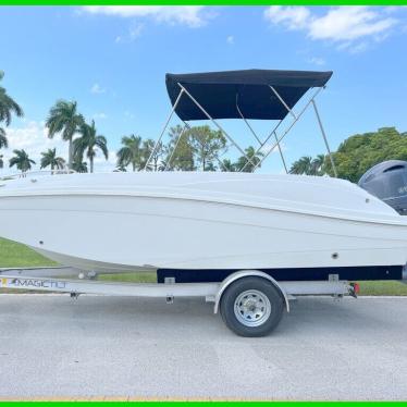 2019 Hurricane sundeck 192