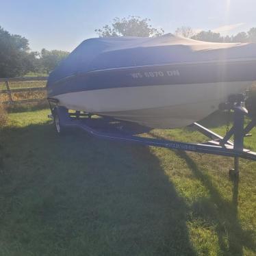 1993 Four Winns 210 ht 21ft boat