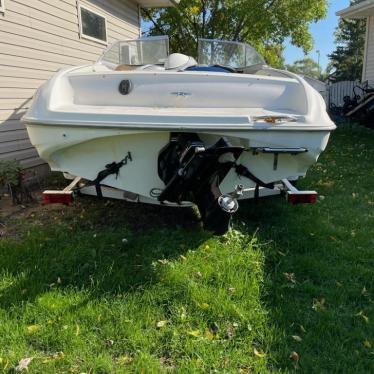 1998 Bayliner 17ft boat