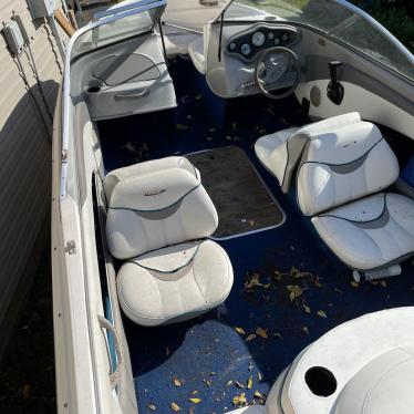 1998 Bayliner 17ft boat