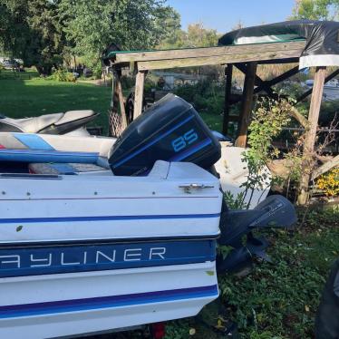 1987 Bayliner capri 17ft boat